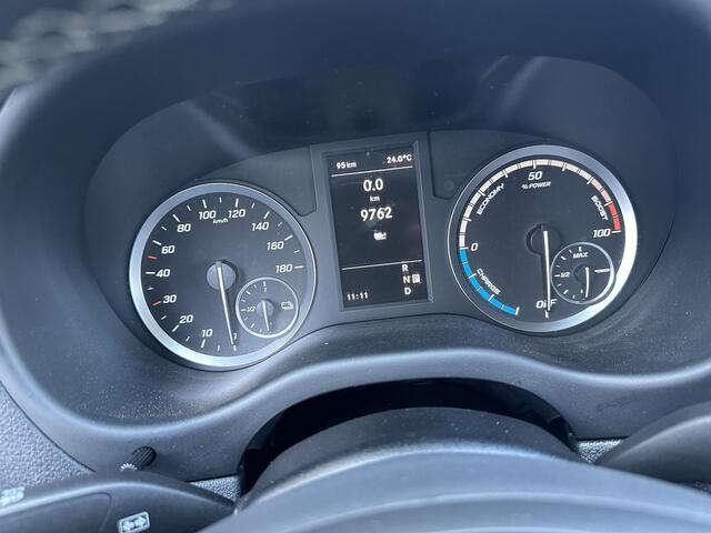 Mercedes-Benz VITO eVito L2 Extra Lang 261km Wltp Snelladen 66kwh