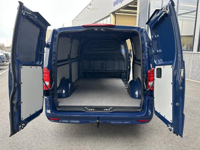 Mercedes-Benz VITO 116 CDI L3 Pro 2500KG Trekhaak / MBUX / Navigatie / Camera / Cruise control / Airco / LMV / Achterdeuren