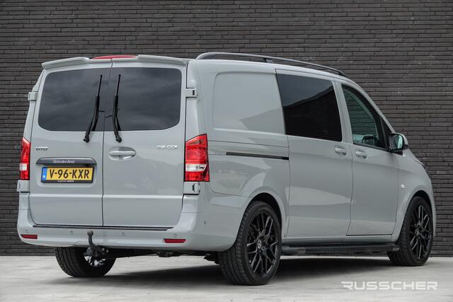 Mercedes-Benz VITO 119Cdi 190Pk 9G-Tronic Aut. | Dubbele Cabine | Select | Lang | 360° Camera | 2xSchuifdeur | Treeplanken | 20'' | Alpine Grey
