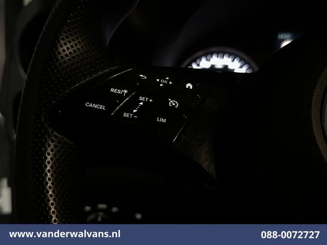 Mercedes-Benz VITO 116 CDI 164pk L2H1 2025 Model Euro6 Airco | Camera | XXL MBUX | Navigatie | Adaptieve Cruisecontrol | Stoelverwarming Parkeersensoren, Bijrijdersbank