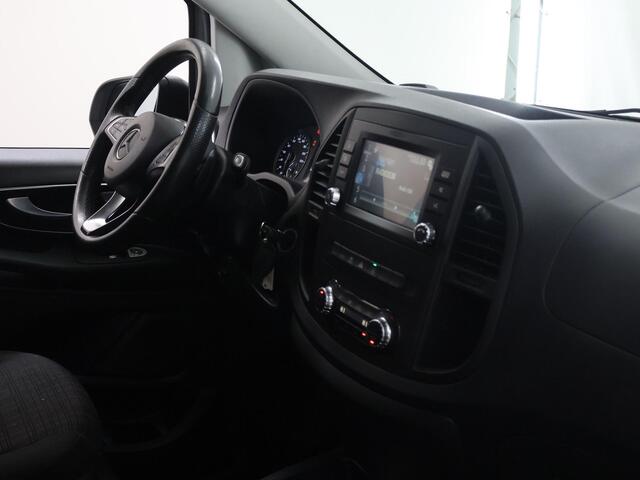 Mercedes-Benz VITO 116 CDI | Aut. | L2 Lang | Dubbele Cabine | Trekhaak | LM Velgen | 5-zits | Stoelverwarming | Climate Control | LED Koplampen
