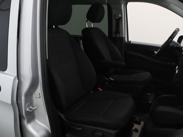 Mercedes-Benz VITO 116 CDI | Aut. | L2 Lang | Dubbele Cabine | Trekhaak | LM Velgen | 5-zits | Stoelverwarming | Climate Control | LED Koplampen