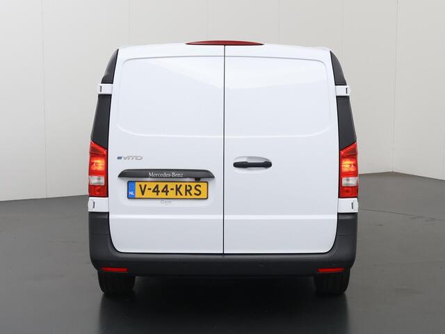 Mercedes-Benz VITO eVito | L2 Lang | 66 kWh | 285 KM RANGE WLTP | Stoelverwarming | Navigatie | Parkeercamera | Airco | Stoel - Stoel | Certified