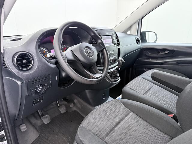 Mercedes-Benz VITO 110CDI Extra Lang 3-Persoons Camera Oprijplaat Airco Bluetooth Licht-/regensensor Betonplex Vloer Wandbetimmering Sidebars Euro 6 Origineel Nederlandse Auto