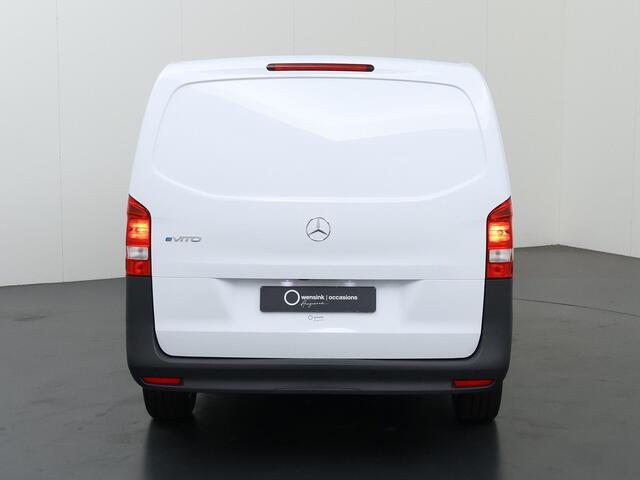 Mercedes-Benz VITO eVito Bestelwagen L2 66 kWh | Stoelverwarming | Apple Carplay | Achteruitrijcamera | Airco | Dodehoekassistent |