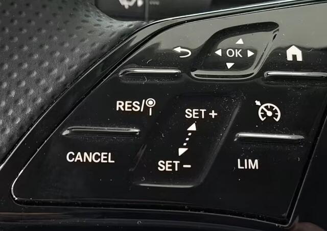 Mercedes-Benz VITO eVito 112 L2 60 kWh