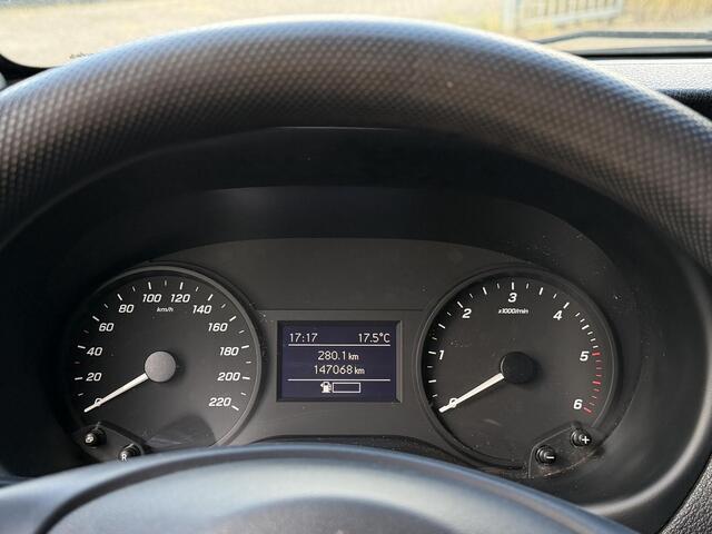 Mercedes-Benz VITO 110 CDI | 1e Eigenaar | NL AUTO | NAP | Trekhaak | Airco | 2 Sleutels |