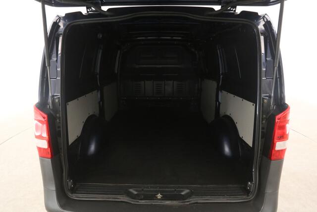 Mercedes-Benz VITO 114 CDI Lang | Automaat | Airco | Cruise | 3 Zits | Trekhaak | Camera | Carplay | Navi