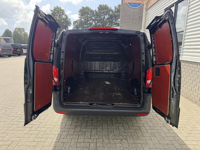 Mercedes-Benz VITO 110 CDI Lang L2H1 / euro 6 / bpm vrij / vaste prijs rijklaar € 16.950 ex btw / lease vanaf € 285 / airco / cruise control / navigatie / achterdeuren / comfort stoelen