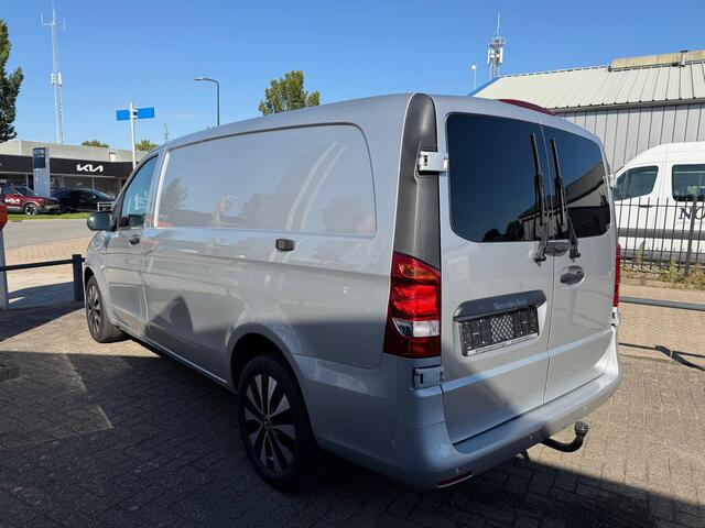 Mercedes-Benz VITO 119 CDI L2 Euro 6 | Distronic | 2.5T Trekhaak | Automaat | Standkachel