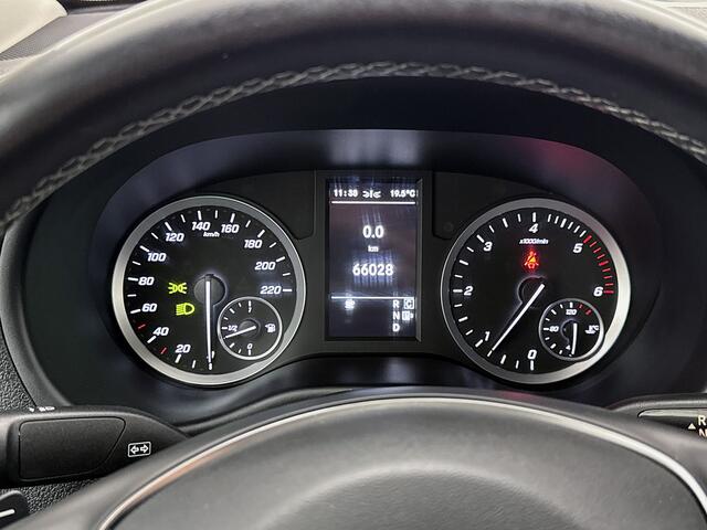 Mercedes-Benz VITO 114 CDI Lang Aut Navigatie Trekhaak Adaptieve cruisecontrol Camera