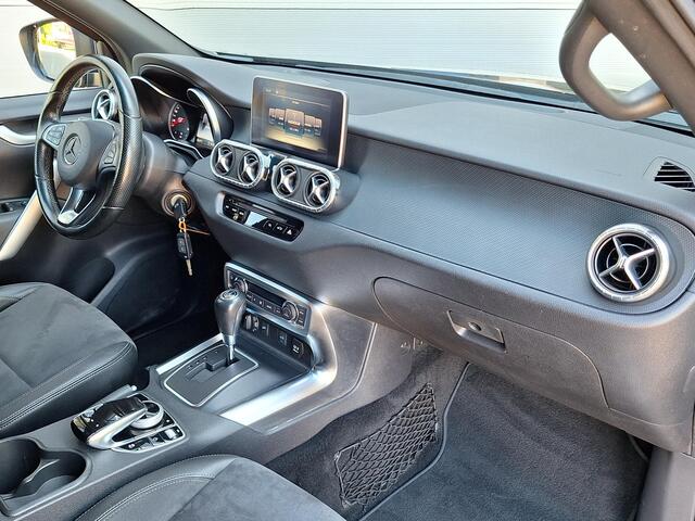 Mercedes-Benz X-Klasse 250 d 4-MATIC Progressive | 360° Camera | Trekhaak | LED verlichting | Elektrisch verstelbare stoelen incl. stoelverwarming | Smartphone intergratie | Treeplanken