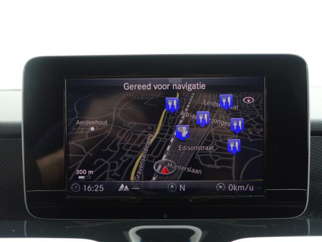 Mercedes-Benz X-Klasse 250 d 4-MATIC AMG Night Edition Aut- Anderhalf Cabine, 360 Camera, Xenon Led, Hardtop, Stoelverwarming, Treeplanken, Clima, Cruise