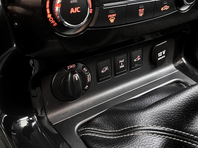Mercedes-Benz X-Klasse 220 d 4-MATIC Pure Roll-cover 3.5t trekhaak Camera Stoelverwarming