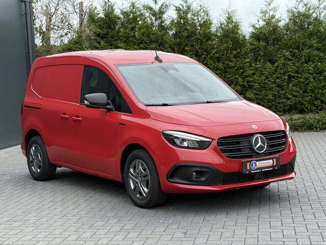 Mercedes-Benz eCitan 51 kWh PRO / FULL ELECTRIC / BPM VRIJ! / STUUR EN STOELVERWARMING / KEYLESS-GO / ZEER COMPLETE CITAN !! / CAMERA / LED / ACHTERKLEP