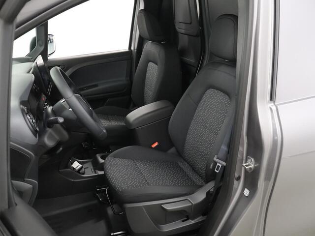 Mercedes-Benz eCitan 112 Base L2 51 kWh | Achteruitrijcamera | DC laden 75 kW | Climate Control | Multifunctioneel stuurwiel | Cruise control |