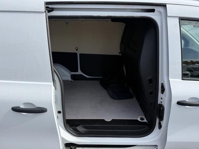 Mercedes-Benz eCitan 112 51kWh L2 Pro 284 WLTP MBUX Trekhaak 75kW Snelladen Apple Carplay Cruise Control Laadkabel