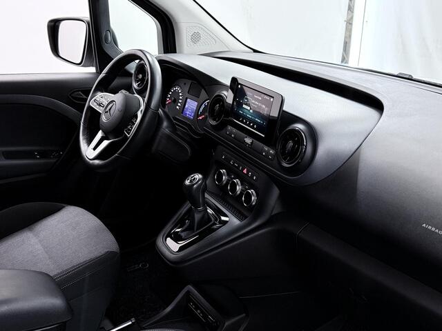 Mercedes-Benz eCitan L1 | Pro | 51 kWh | Navigatie | Parkeercamera | Trekhaak | Cruise Control | Stoelverwarming | Certified