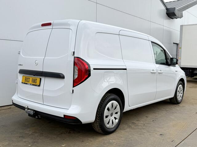 Mercedes-Benz eCitan 112 Pro 51 kWh L2 284 WLTP 98,3% (SOH) MBUX Trekhaak 75kW Snelladen Apple Carplay Cruise Control Stoelverwarming Stuurverwarming Laadkabel