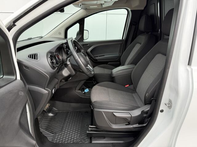 Mercedes-Benz eCitan 112 Pro 51 kWh L2 284 WLTP 98,3% (SOH) MBUX Trekhaak 75kW Snelladen Apple Carplay Cruise Control Stoelverwarming Stuurverwarming Laadkabel