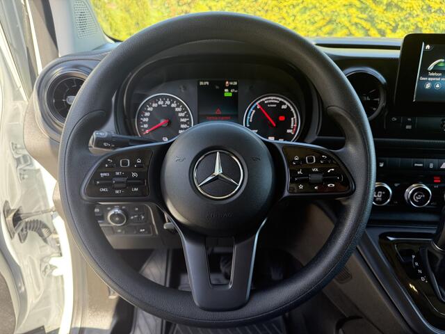 Mercedes-Benz eCitan 51 kWh / L2H1 / TREKHAAK / 3-ZITS / **7.812 KM!!** / CAMERA / CRUISE / ECC / CARPLAY