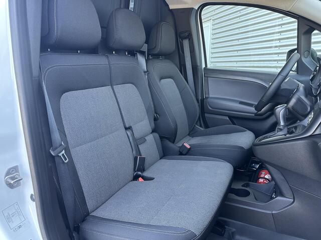 Mercedes-Benz eCitan 51kW L1 Pro-Edition Apple Carplay Navigatie | Bijrijdersbank | 3-Zits | 285km WltP | SoH 98%