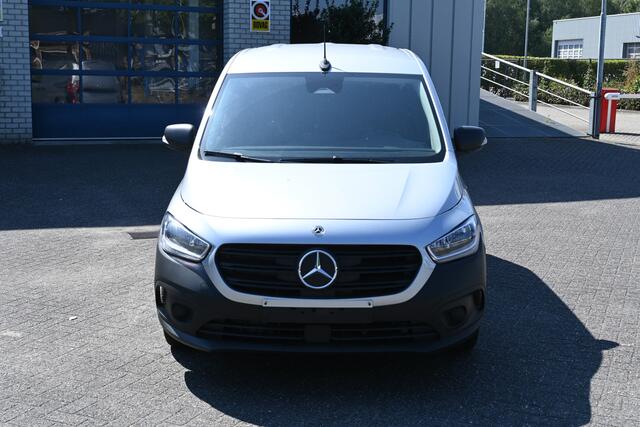Mercedes-Benz eCitan 112 L1 51 kWh Snellader AC laden 22kW/DC laden 75kW, Zitcomfort pakket, Etc.