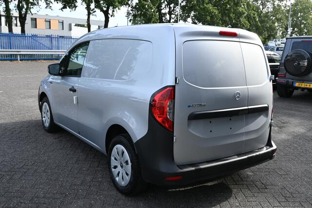 Mercedes-Benz eCitan 112 L1 51 kWh AC 22kW/DC 75kW, Climate controle, Smartphone integratiepakket