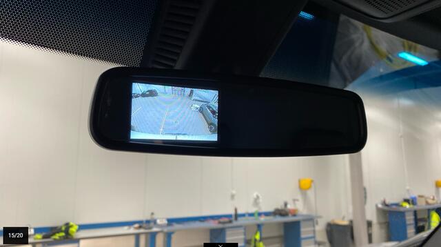 Mercedes-Benz eSprinter 55kWh 3-Pers L2H2 Snellader Camera Hoog Lang Stoelverwarming 3 zits