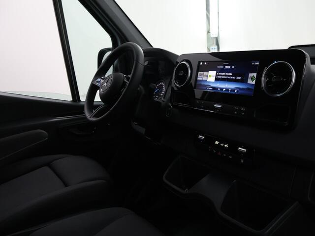 Mercedes-Benz eSprinter 314 L2 H2 Pro 81kWh Mercedes-Benz eSprinter 314 GB L2 RWD PRO