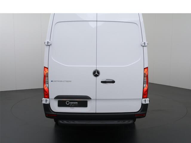 Mercedes-Benz eSprinter 414 L3 Pro 81kWh Mercedes-Benz eSprinter 414 GB L3 RWD PRO