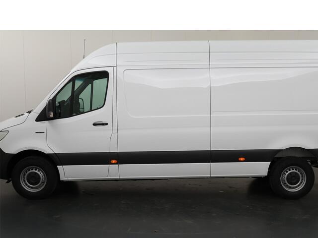 Mercedes-Benz eSprinter 320 L3 Pro 56kWh Mercedes-Benz eSprinter 320 GB L3 RWD PRO