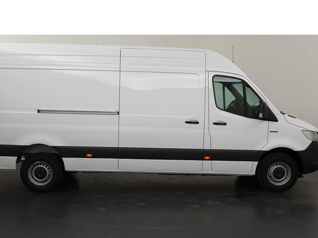 Mercedes-Benz eSprinter 320 L3 Pro 56kWh Mercedes-Benz eSprinter 320 GB L3 RWD PRO