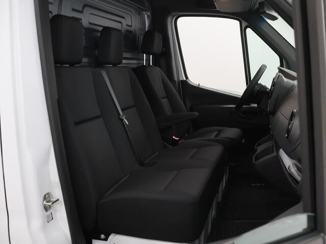 Mercedes-Benz eSprinter 414 GB L2 RWD PRO