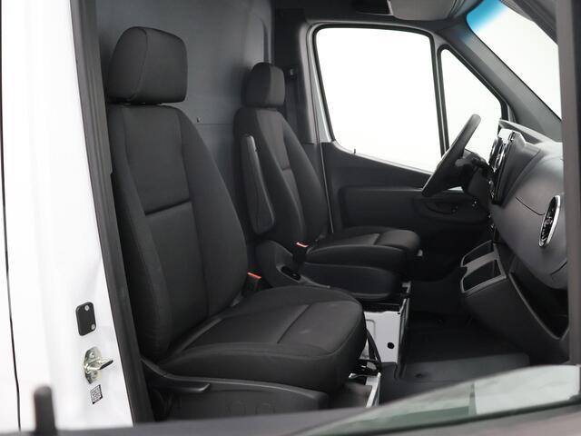 Mercedes-Benz eSprinter 414 GB L3 RWD PRO
