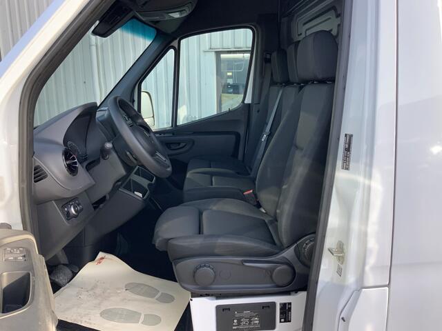 Mercedes-Benz eSprinter E-Sprinter NIEUW !!! L2H2 55 kWh Airco 3 Zits Opstapbalk