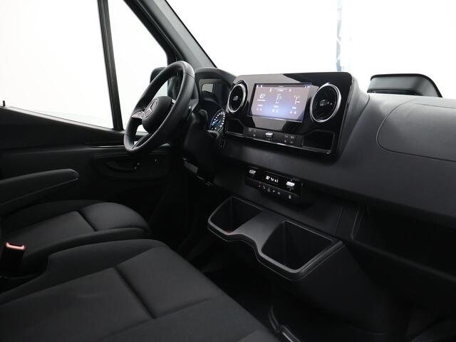Mercedes-Benz eSprinter 414 GB L2 RWD PRO