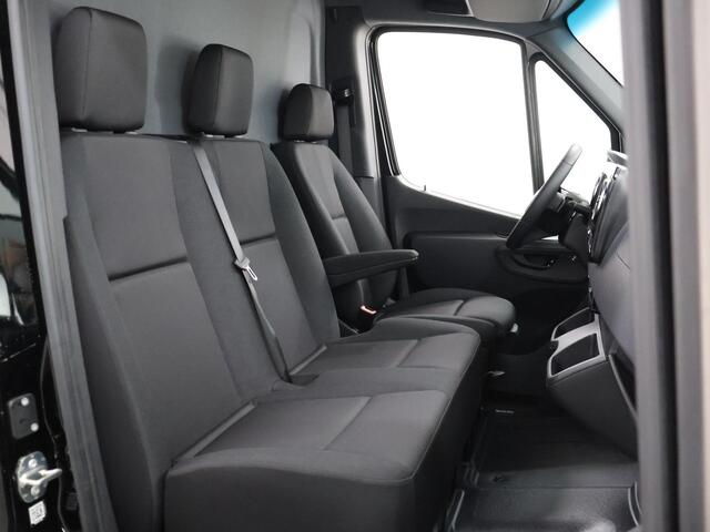 Mercedes-Benz eSprinter 414 GB L2 RWD PRO