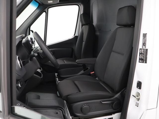 Mercedes-Benz eSprinter 414 GB L3 RWD PRO