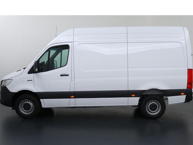 Mercedes-Benz eSprinter 314 L2H2 RWD PRO