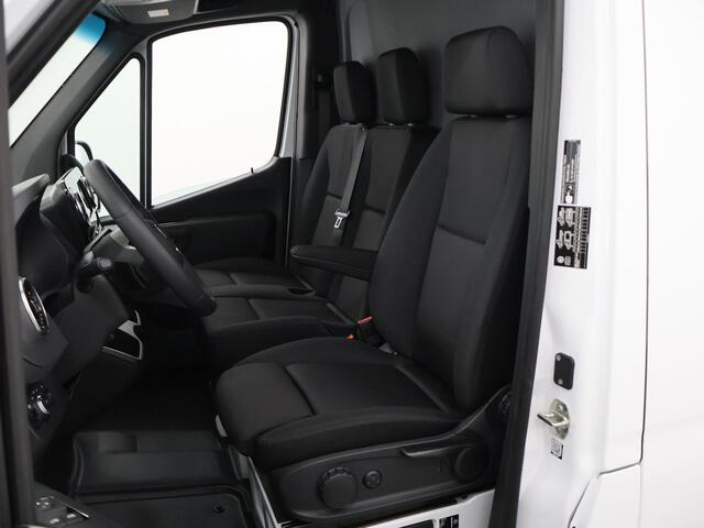 Mercedes-Benz eSprinter 314 L2H2 RWD PRO