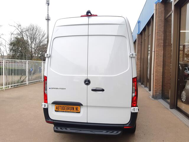 Mercedes-Benz eSprinter eSprinter L2/H2 47/56 kWh