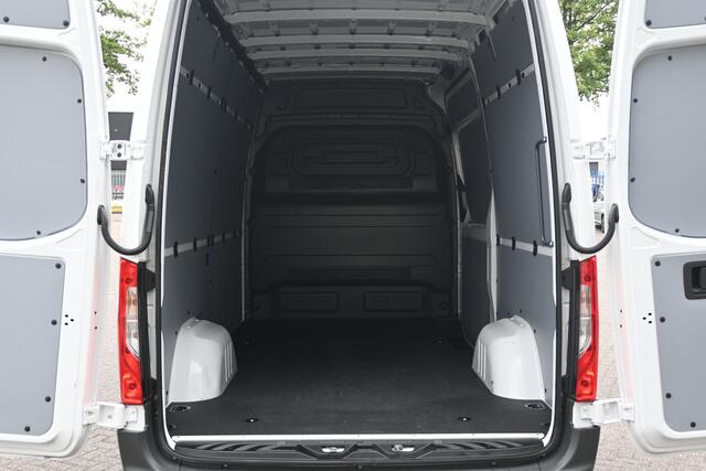 Mercedes-Benz eSprinter 314 L2H2 Pro 81kWh Smartphone integratie pakket, 115kW DC laden, Comfort stoel