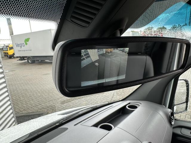 Mercedes-Benz eSprinter eSprinter L2H2 Snelladen Leer Camera Airco 41kWh 100% Elektrisch