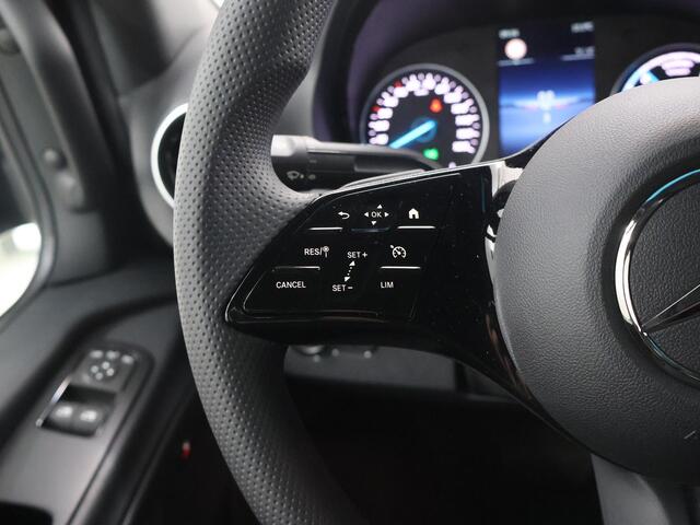 Mercedes-Benz eSprinter 414 GB L2 H2 PRO | 81 kWh | 4250 GVW | Smartphone integratie pakket | 2000 KG Trekhaak | Cruise-Controle | MBUX | Achteruitrijcamera | DC laden 115 kW |
