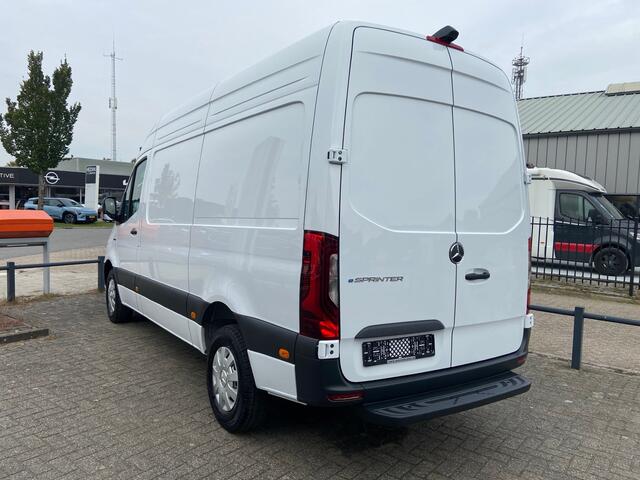 Mercedes-Benz eSprinter 314 L2H2 Pro 81kWh | 115KW DC laden | LED | Facelift
