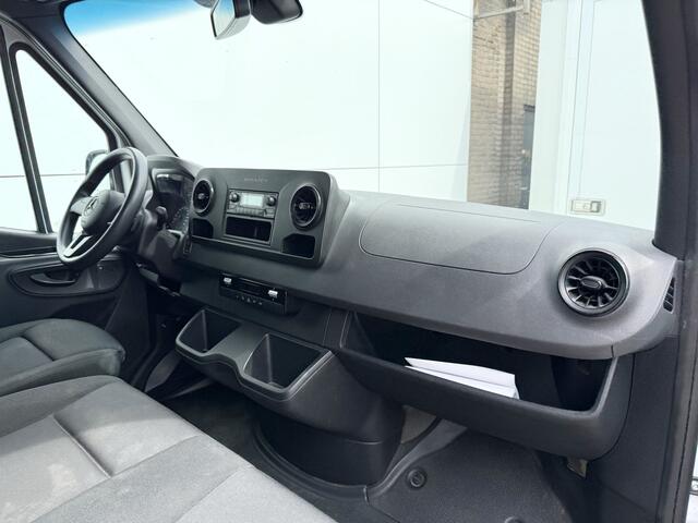 Mercedes-Benz eSprinter 312 - Binnenkort verwacht! L2H2 100% Elektrisch 55kWh 168km WLTP 80kw Snelladen Climate Control Camera Stoelverwarming