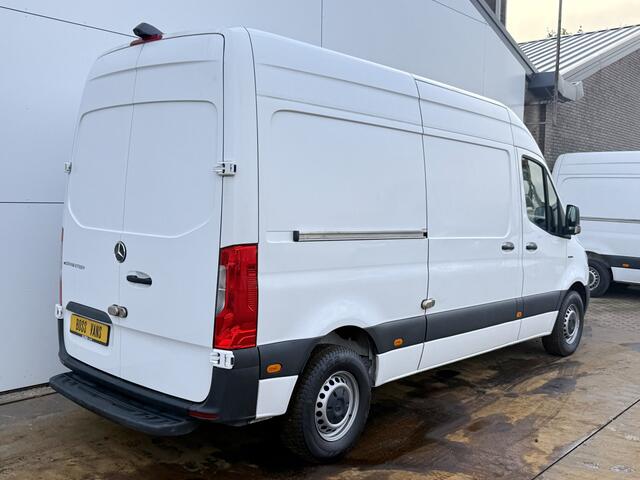 Mercedes-Benz eSprinter 112 L2H2 100% Elektrisch 55kWh 168km WLTP 80kw Snelladen Climate Control Camera Stoelverwarming