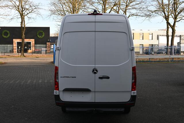 Mercedes-Benz eSprinter 314/414 L3H2 450 km Reikwijdte WLTP Pro 113kWh DC laden 115 kW, 270 graden achterdeuren, Etc.