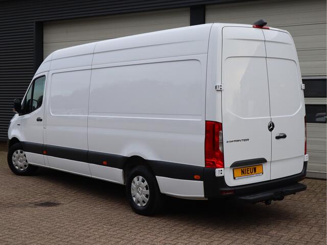 Mercedes-Benz eSprinter 314 Accu 113 kWh 445 KM WLPT - Snelladen - L3H2 Maxi - Trekhaak